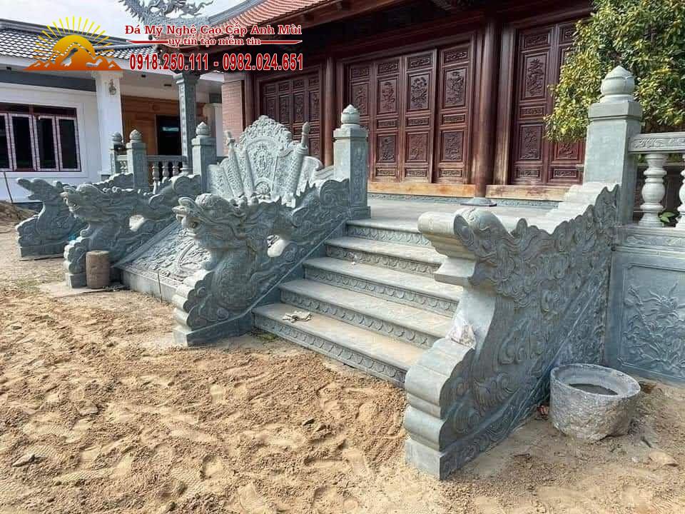 NHÀ THỜ ĐÁ NHÀ THỜ ĐÁ