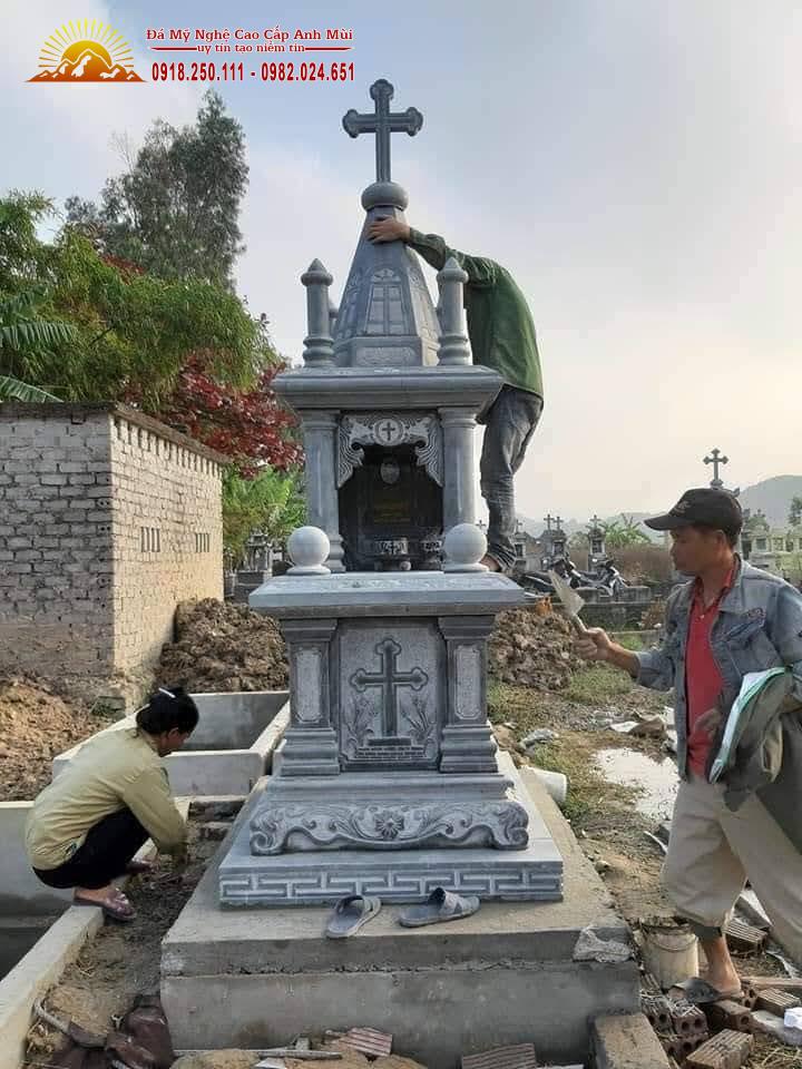 Mộ Công Giáo Mộ Công Giáo