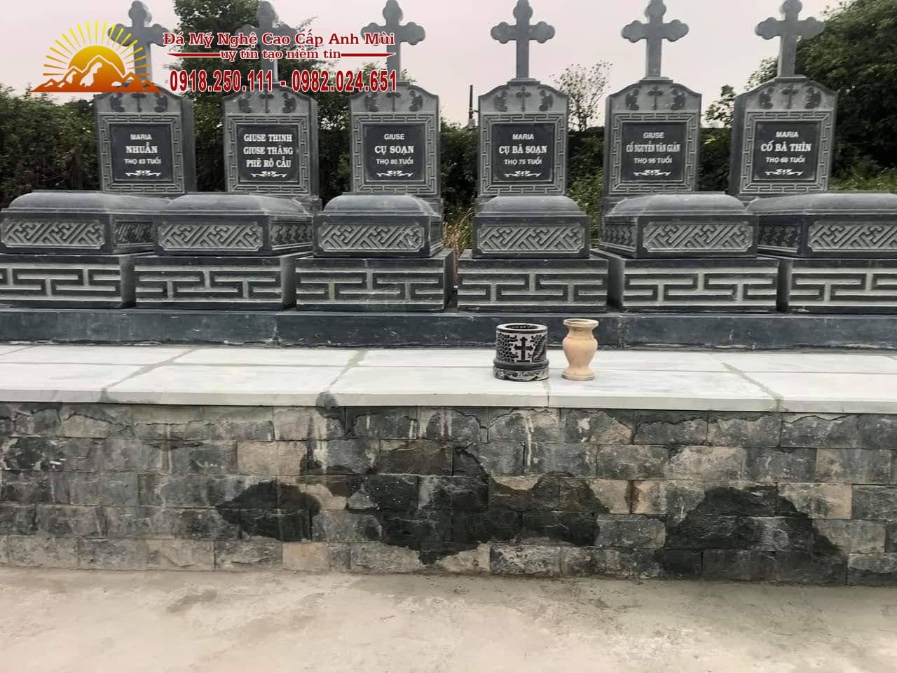 Mộ Công Giáo Mộ Công Giáo