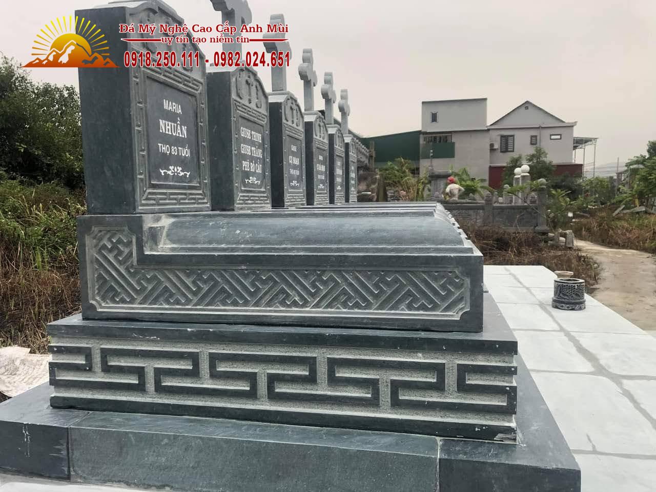 Mộ Công Giáo Mộ Công Giáo